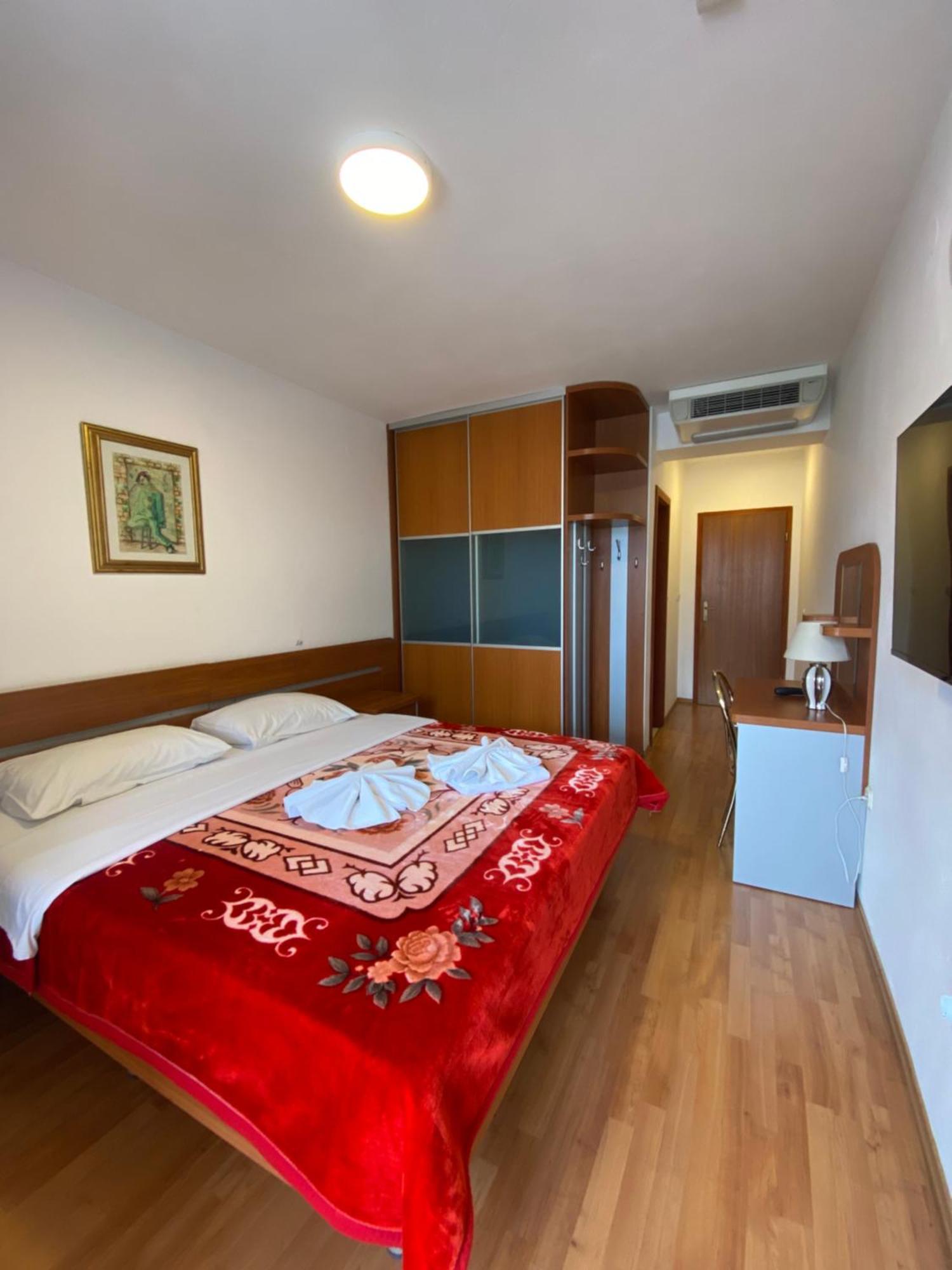 Hotel Frankoni Меджугорье Экстерьер фото