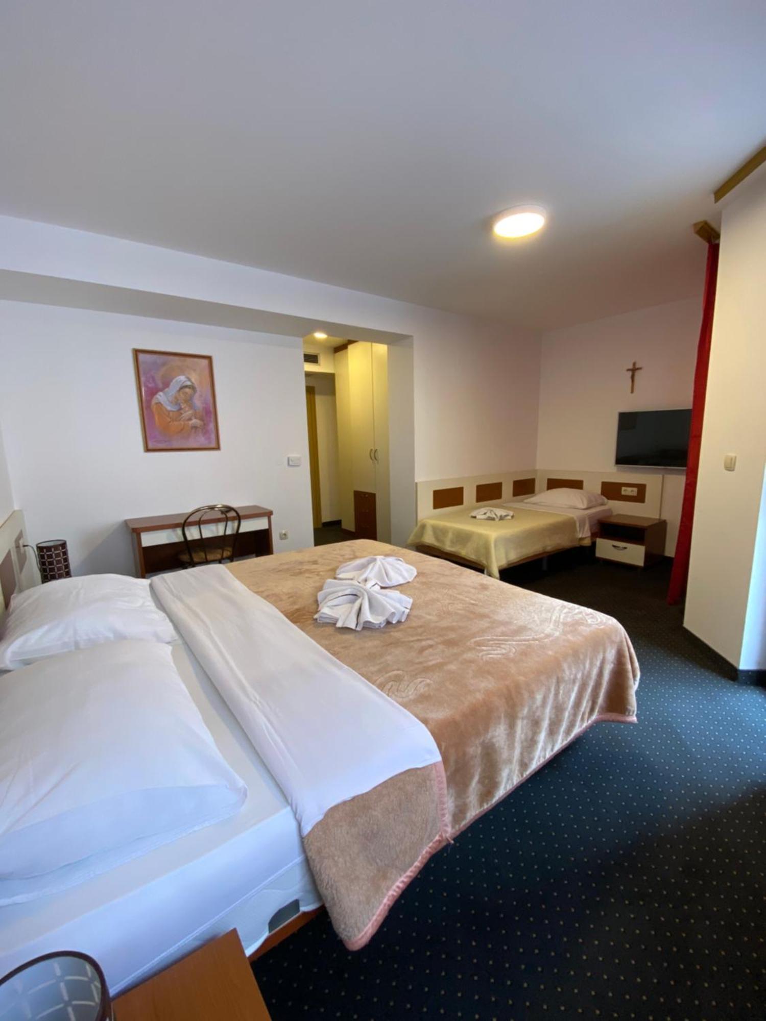 Hotel Frankoni Меджугорье Экстерьер фото